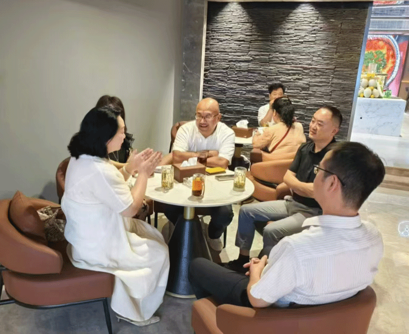 会员走访|会长胡朝荣 走访副会长单位足乐有道